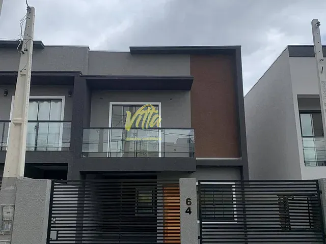 Sobrado 3 quartos e 2 banheiros, à venda, no bairro Fazenda Velha em Araucária