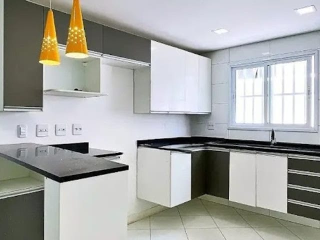 Sobrado com 130m² 3 quartos e 2 banheiros, à venda, no bairro Torres Tibagy em Guarulhos