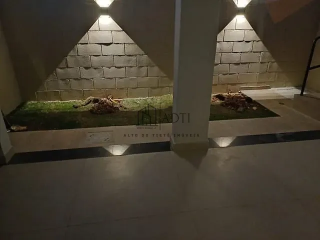 Sobrado 2 quartos e 1 banheiro, à venda, no bairro Vila São Paulo em Mogi das Cruzes