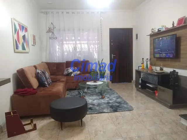 Sobrado 2 quartos e 2 banheiros, à venda, no bairro Vila Paiva em São Paulo