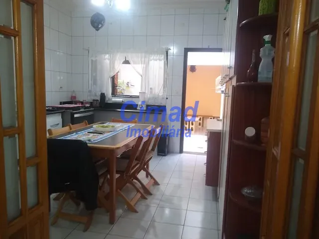 Sobrado 2 quartos e 2 banheiros, à venda, no bairro Vila Paiva em São Paulo