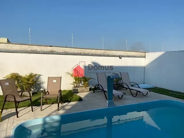 Sobrado com 425m² 4 quartos e 3 banheiros, à venda, no bairro Nossa Senhora do Perpétuo Socorro em Pindamonhangaba
