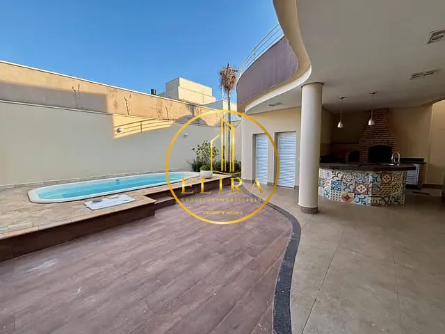 Sobrado com 250m² 3 quartos e 4 banheiros, à venda, no bairro Jardim Souza Queiroz em Santa Bárbara D'Oeste
