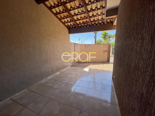 Sobrado com 436m² 4 quartos e 2 banheiros, à venda, no bairro Setor Bosque em Formosa
