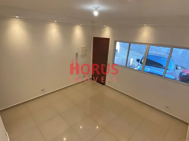 Sobrado com 80m² 2 quartos e 2 banheiros, para alugar, no bairro Vila Palmeiras em São Paulo