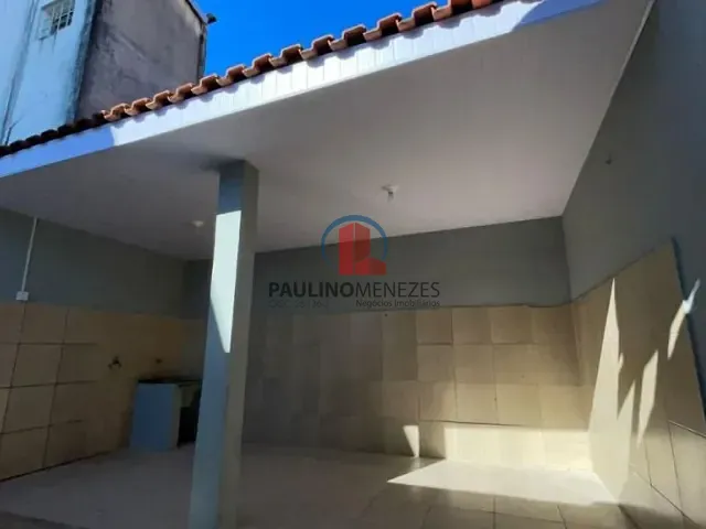 Sobrado com 125m² 2 quartos e 1 banheiro, à venda, no bairro São Benedito em Americana