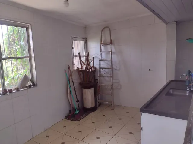 Sobrado com 190m² 3 quartos e 2 banheiros, à venda, no bairro Jardim Zaira em Mauá
