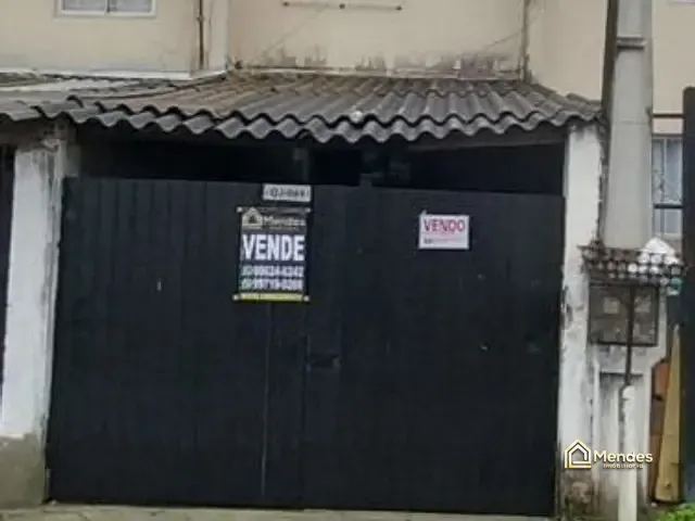 Sobrado com 60m² 2 quartos e 1 banheiro, à venda, no bairro Ganchinho em Curitiba