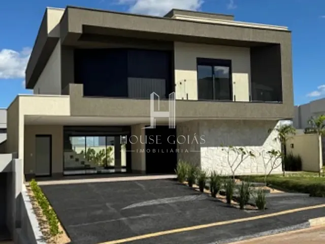 Sobrado com 441m² 4 quartos e 6 banheiros, à venda, no bairro Fazenda Vau das Pombas em Goiânia