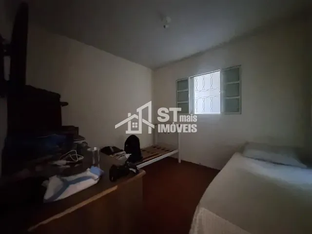 Sobrado com 150m² 4 quartos e 2 banheiros, à venda, no bairro João Teixeira Filho em Andradas