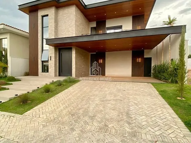 Casa com 476m² 3 quartos e 3 banheiros, à venda, no bairro Condomínio Florais Itália em Cuiabá