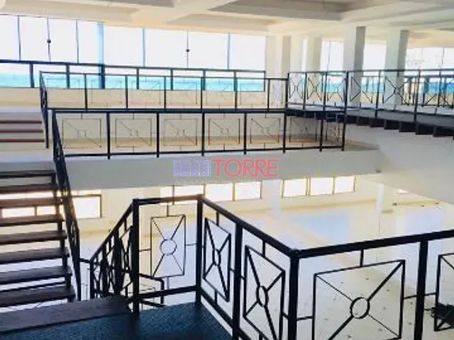 Prédio com 500m², para alugar, no bairro Pontal em Ilhéus