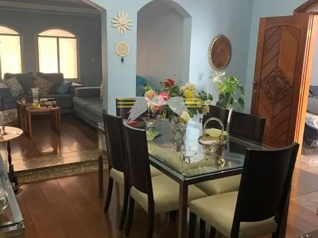 Sobrado com 320m² 4 quartos e 4 banheiros, à venda, no bairro Tatuapé em São Paulo