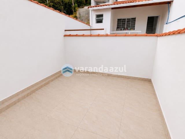 Sobrado com 65m² 2 quartos e 1 banheiro, para alugar, no bairro Vila Brasileira em Mogi das Cruzes