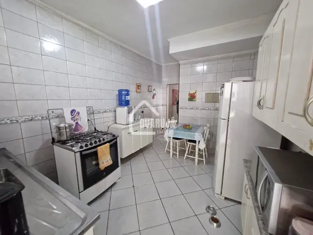 Sobrado 2 quartos e 2 banheiros, à venda, no bairro Jardim Santana (Vicente de Carvalho) em Guarujá