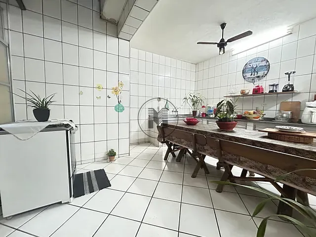 Sobrado com 150m² 2 quartos e 2 banheiros, à venda, no bairro Centro em Taubaté