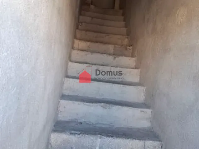 Sobrado com 250m² 3 quartos e 1 banheiro, à venda, no bairro Conjunto Residencial Araretama em Pindamonhangaba