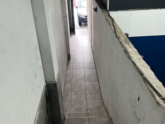 Sobrado com 250m², à venda, no bairro Parque Valença I em Campinas