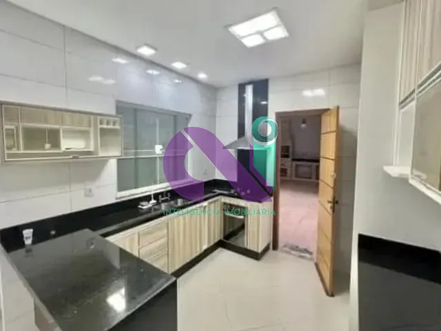 Sobrado com 125m² 4 quartos e 5 banheiros, à venda, no bairro Jardim das Flores em Osasco