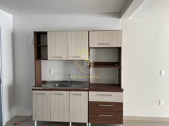 Sobrado 2 quartos e 3 banheiros, à venda, no bairro São Francisco de Assis em Camboriú