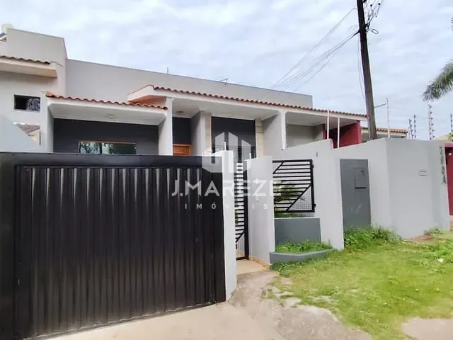 Sobrado com 210m² 3 quartos e 3 banheiros, à venda, no bairro Jardim Vale do Sol em Apucarana