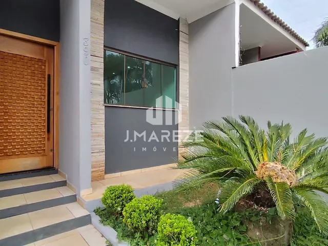 Sobrado com 210m² 3 quartos e 3 banheiros, à venda, no bairro Jardim Vale do Sol em Apucarana