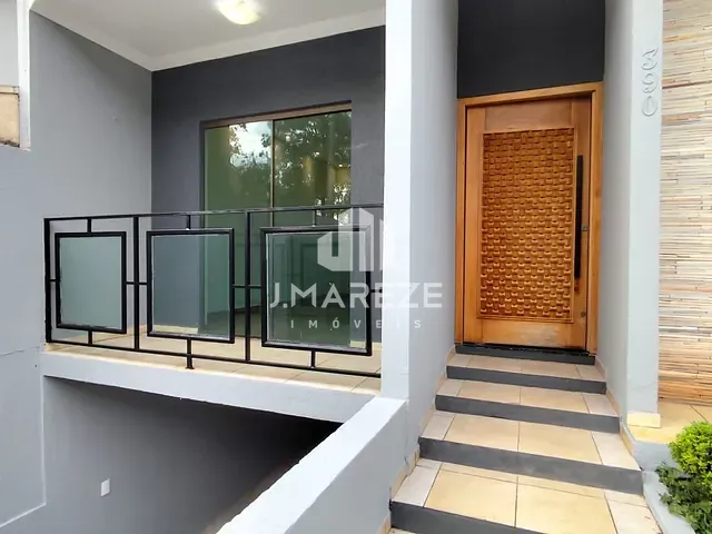 Sobrado com 210m² 3 quartos e 3 banheiros, à venda, no bairro Jardim Vale do Sol em Apucarana