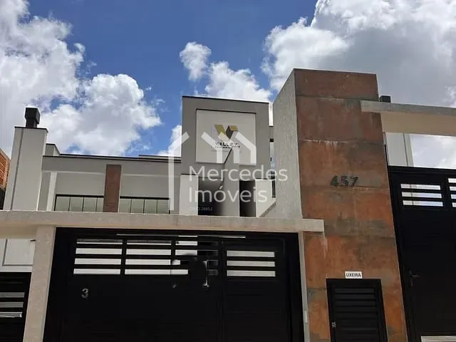 Sobrado com 115m² 3 quartos e 3 banheiros, à venda, no bairro Ressacada em Itajaí