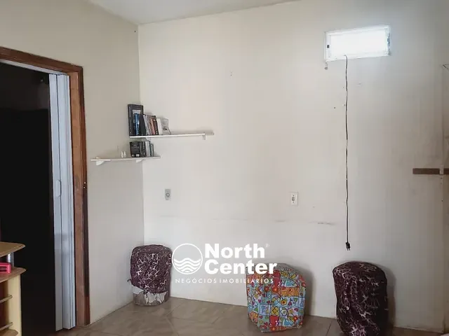 Sobrado com 275m² 4 quartos e 2 banheiros, à venda, no bairro Pinheiros em Balneário Barra do Sul