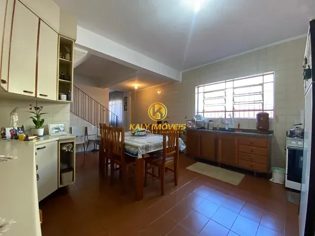 Sobrado com 164m² 3 quartos e 2 banheiros, à venda, no bairro Cerâmica em São Caetano do Sul