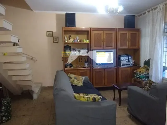 Sobrado com 191m² 3 quartos e 2 banheiros, à venda, no bairro Jardim Vila Formosa em São Paulo