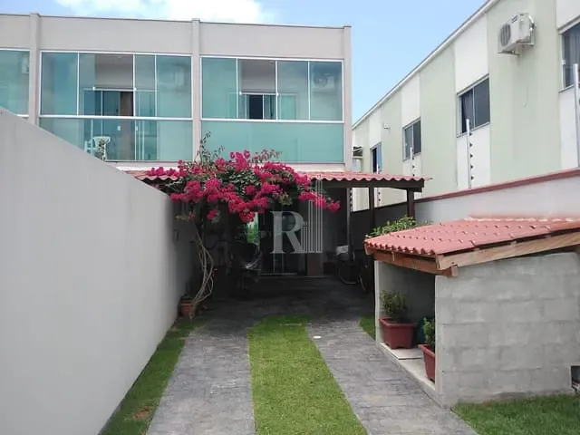 Sobrado 2 quartos e 2 banheiros, à venda, no bairro Praça em Tijucas