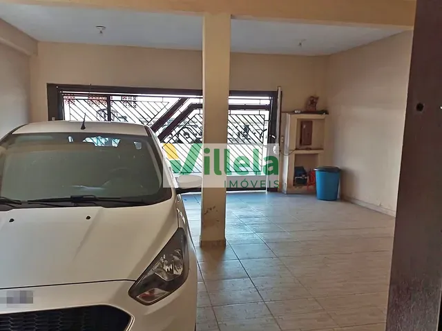 Sobrado 4 quartos e 4 banheiros, à venda, no bairro Vila Perreli em Poá