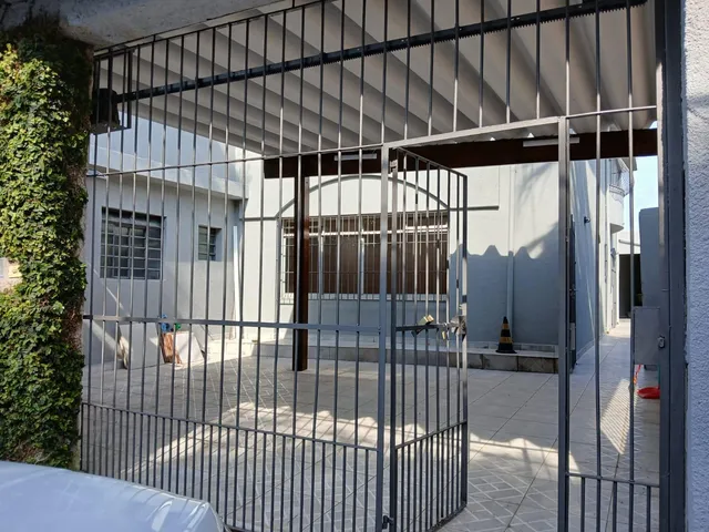 Sobrado com 200m² 3 quartos e 2 banheiros, à venda, no bairro Jaguaré em São Paulo