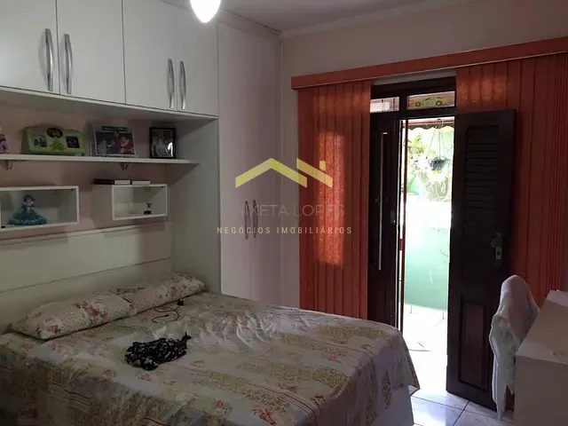 Sobrado 3 quartos e 1 banheiro, à venda, no bairro Jardim Sônia Maria em Mauá