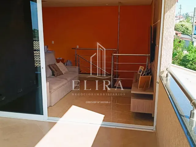 Sobrado com 200m² 3 quartos e 3 banheiros, à venda, no bairro Jardim Santa Rita I em Nova Odessa