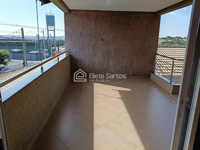 Sobrado com 200m² 3 quartos e 3 banheiros, à venda, no bairro Jardim Santa Rita I em Nova Odessa