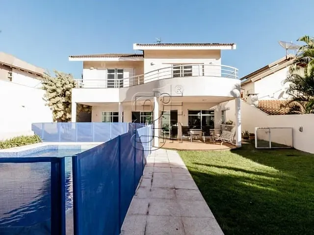 Casa com 675m² 4 quartos e 6 banheiros, à venda, no bairro Gleba Fazenda Palhano em Londrina