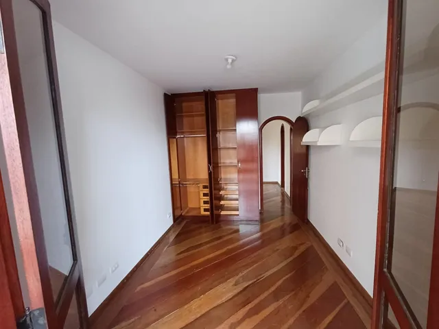 Sobrado com 360m² 4 quartos e 4 banheiros, à venda, no bairro Vila da Saúde em São Paulo