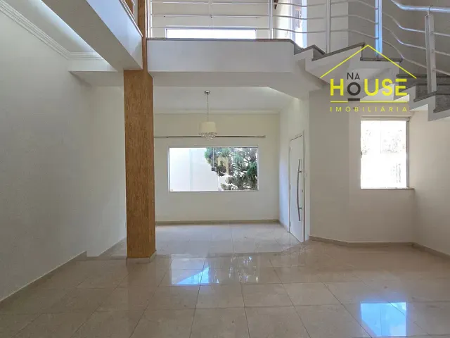 Sobrado com 544m² 5 quartos e 5 banheiros, à venda, no bairro Vila Veneto II em Fernandópolis
