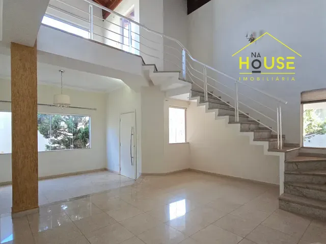 Sobrado com 544m² 5 quartos e 5 banheiros, à venda, no bairro Vila Veneto II em Fernandópolis