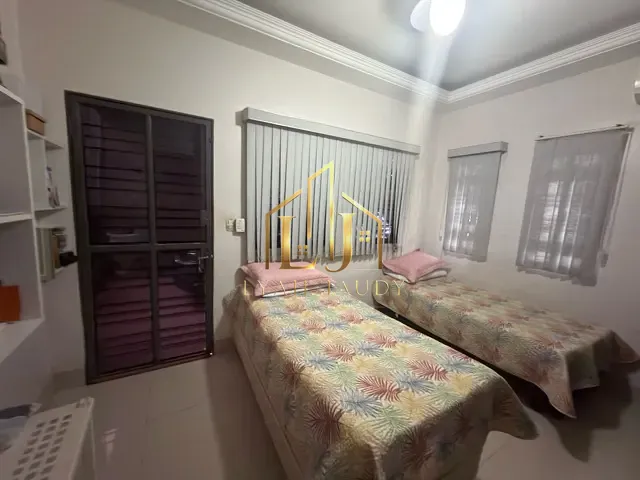 Casa com 349m² 5 quartos e 5 banheiros, à venda, no bairro Cidade Alta em Cuiabá