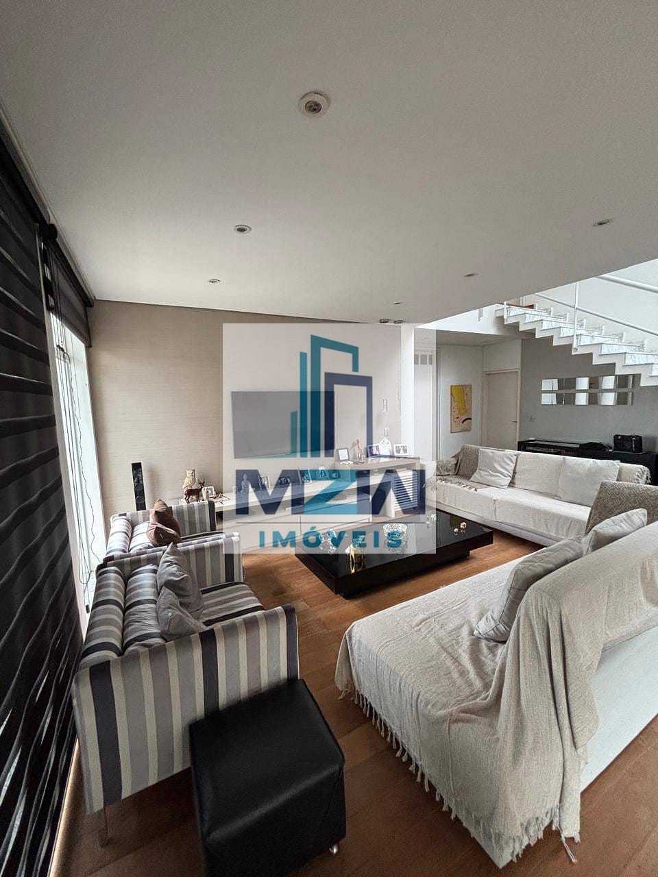 Sobrado, 3 quartos, 320 m² - Foto 2