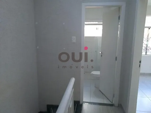 Sobrado com 175m² 4 quartos e 2 banheiros, à venda, no bairro Vila Uberabinha em São Paulo