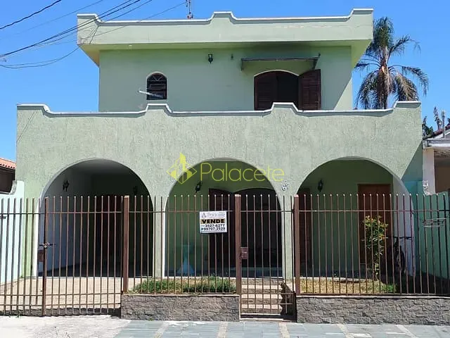 Sobrado com 217m² 3 quartos e 2 banheiros, à venda, no bairro Jardim Boa Vista em Pindamonhangaba