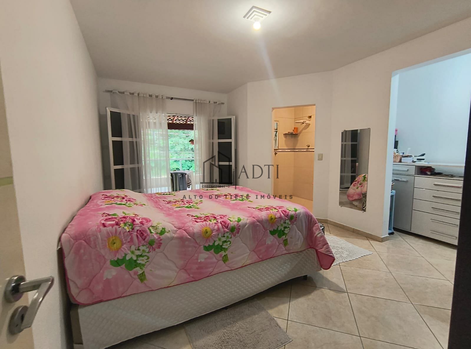 Sobrado, 4 quartos, 238 m² - Foto 70