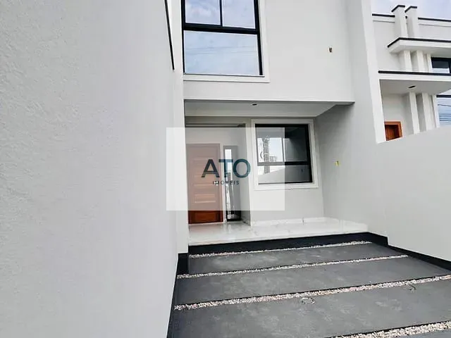 Sobrado 2 quartos e 3 banheiros, à venda, no bairro Areias em Tijucas