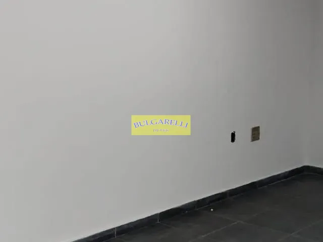 Sobrado com 370m², à venda ou para alugar, no bairro Centro em Jundiaí