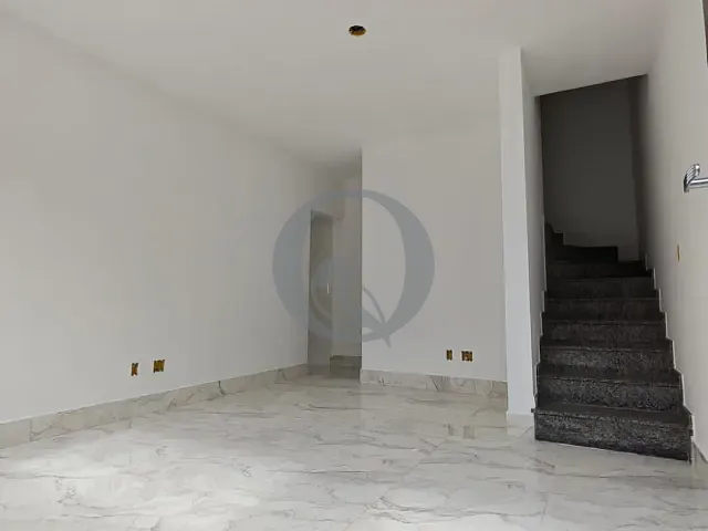 Sobrado 2 quartos e 2 banheiros, à venda, no bairro Vila Aurea em São Paulo