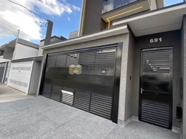 Sobrado com 175m² 3 quartos e 4 banheiros, à venda, no bairro Portais (Polvilho) em Cajamar